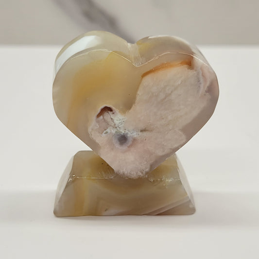 Flower Agate heart stand