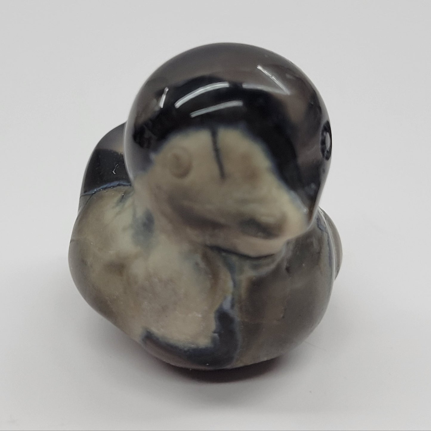 Duck carving - Volcano Agate (small)