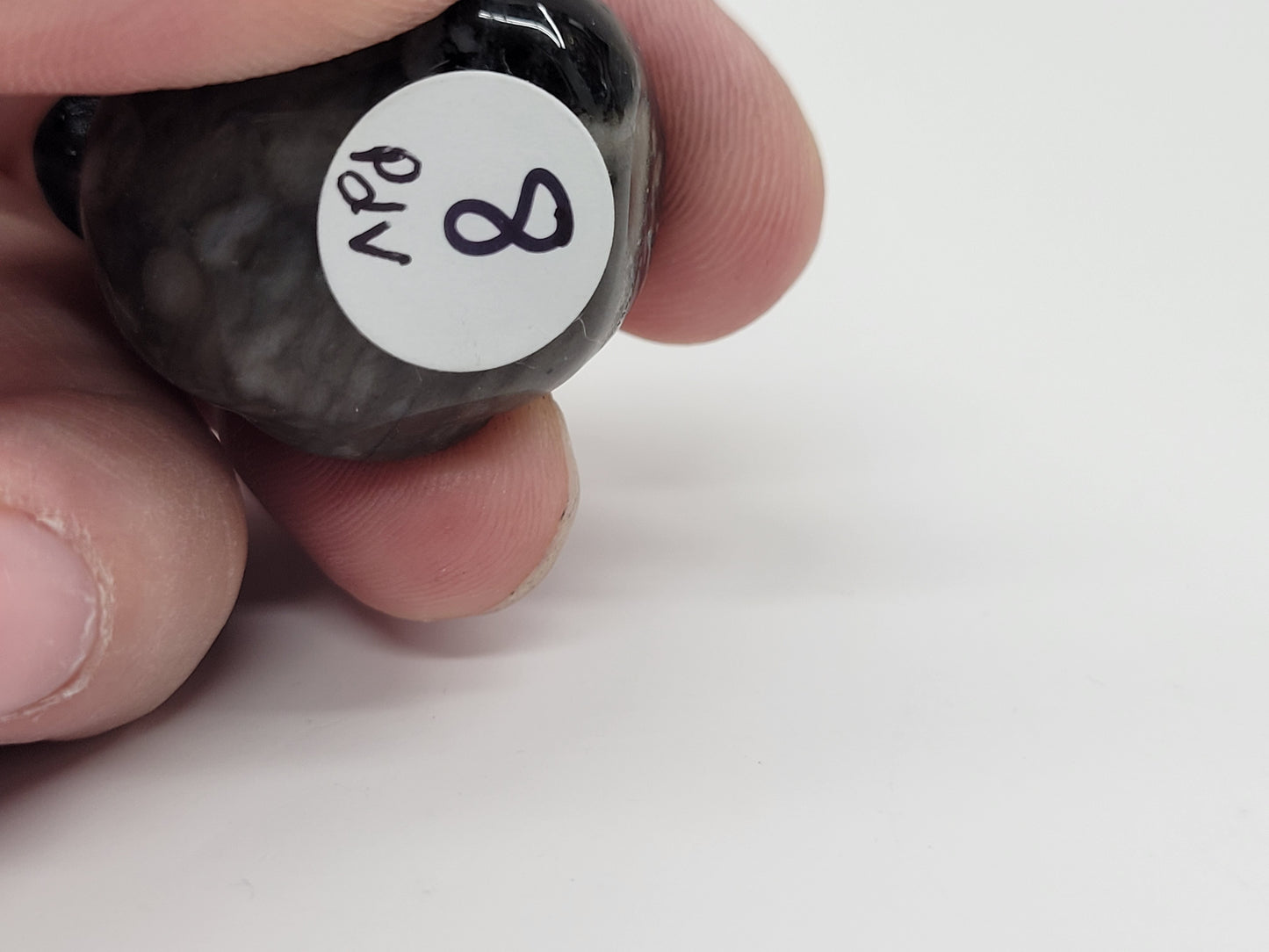 Duck carving - Volcano Agate (small)