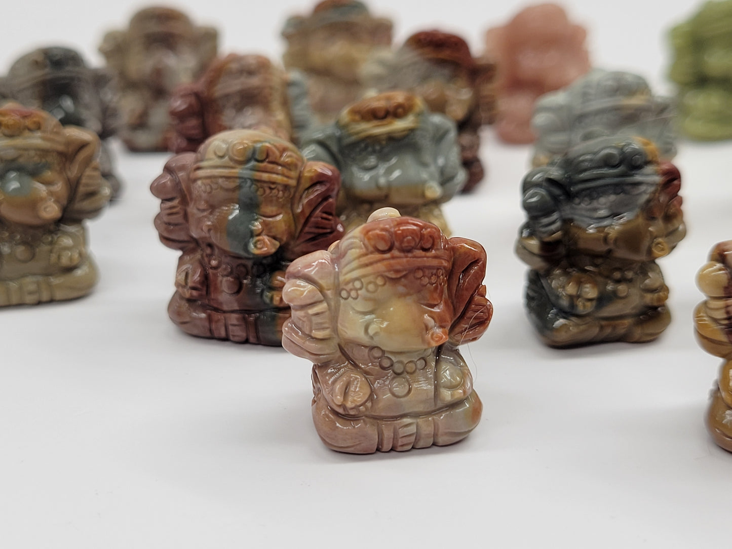 Alashan Agate mini carving - Ganesha (elephant)