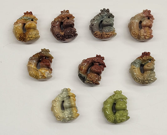 Alashan Agate mini carving - Flying pig on moon