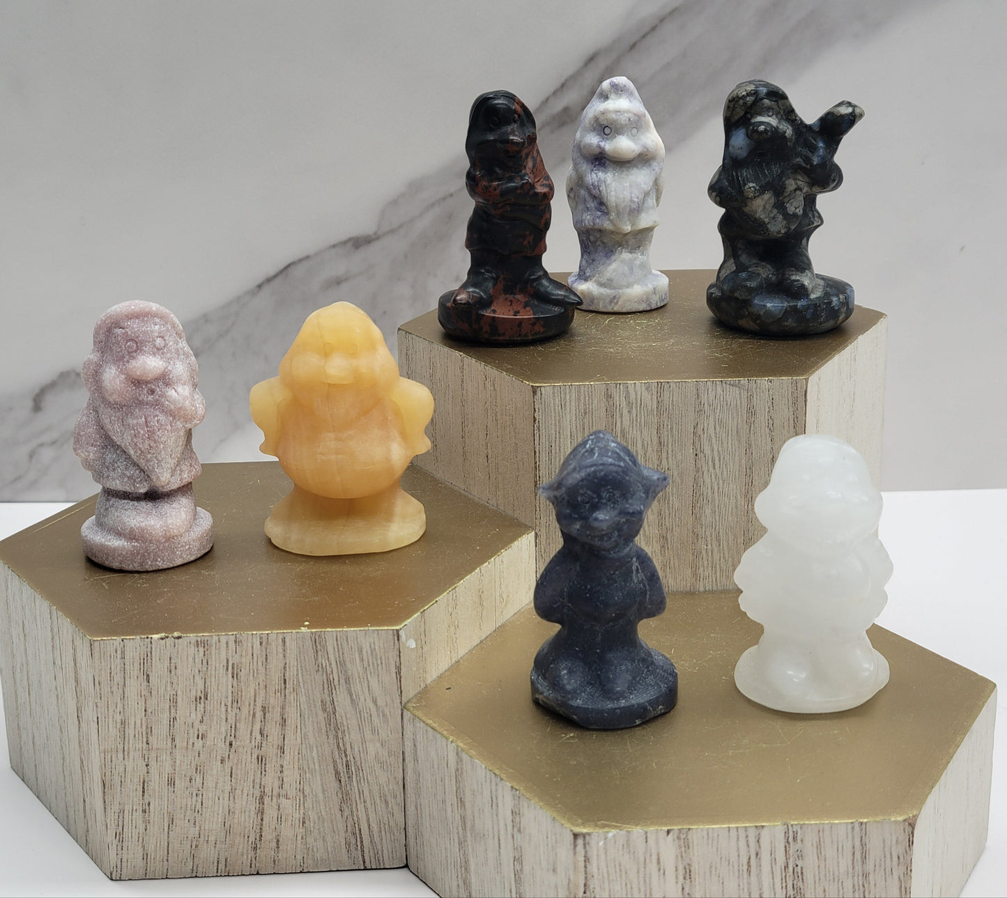 7 dwarfs carving set