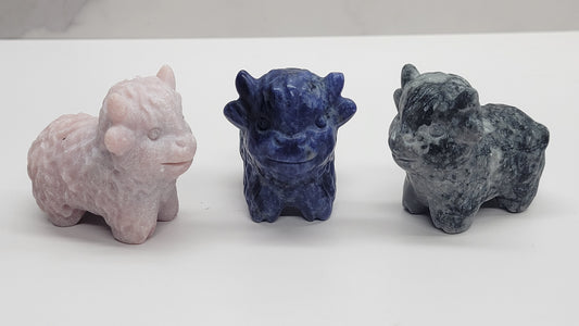 Highland cow carvings (style B)
