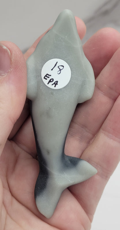 Dolphin carving (M)