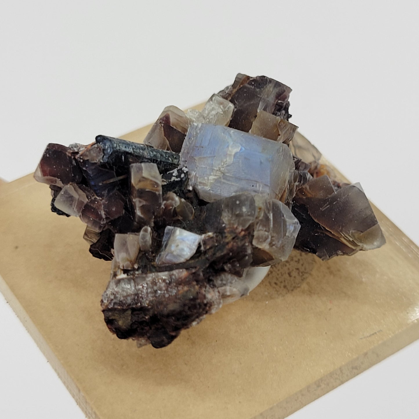 Moonstone specimens