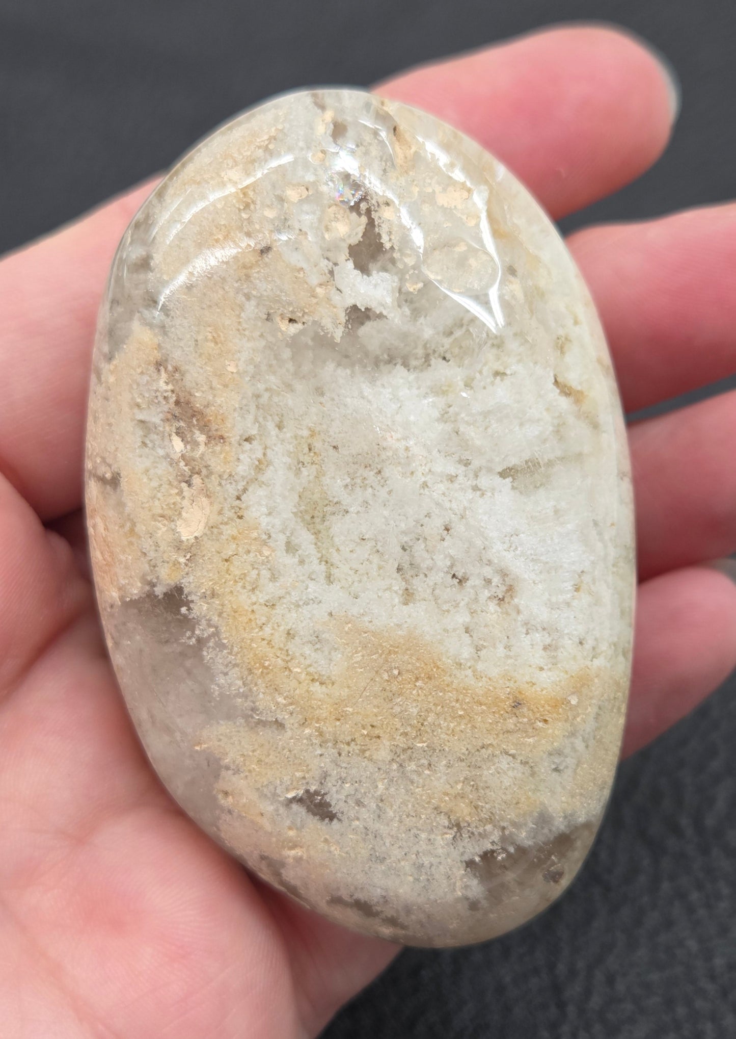 Brazilian Garden Quartz lens