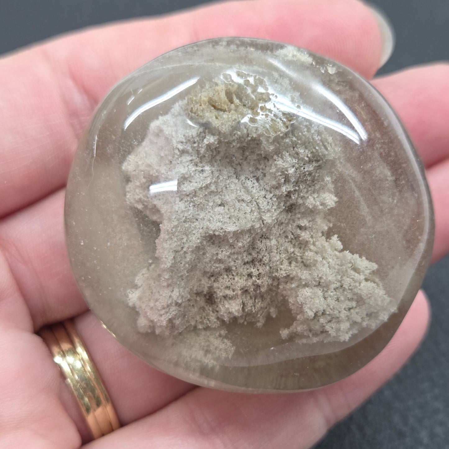Brazilian Garden Quartz lens