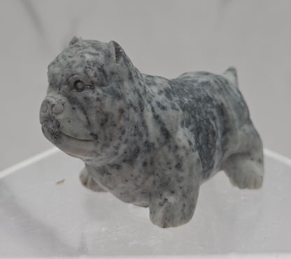 Dog carving - Pit Bull/Bully