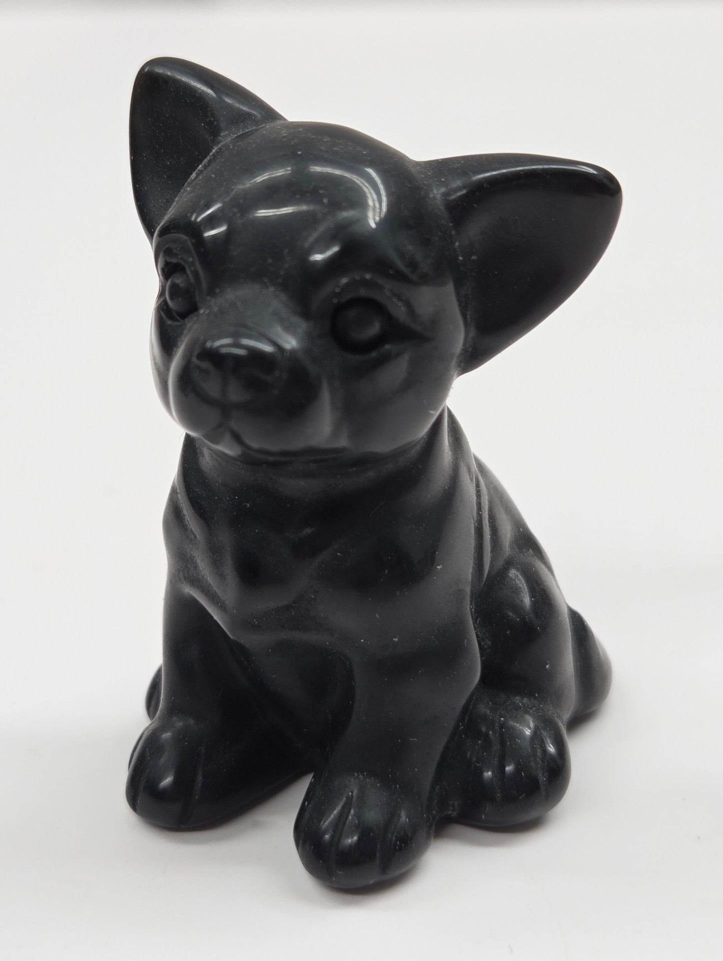 Dog carving - Chihuahua