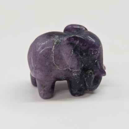 Elephant carvings - trunk down (small)