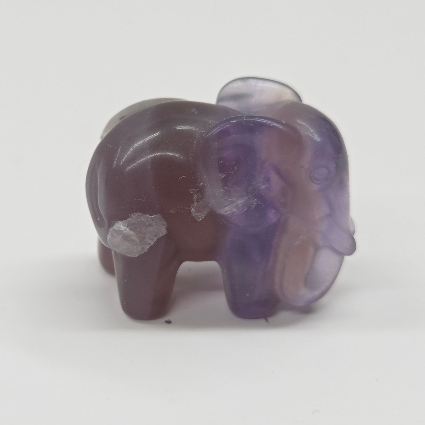 Elephant carvings - trunk down (small)
