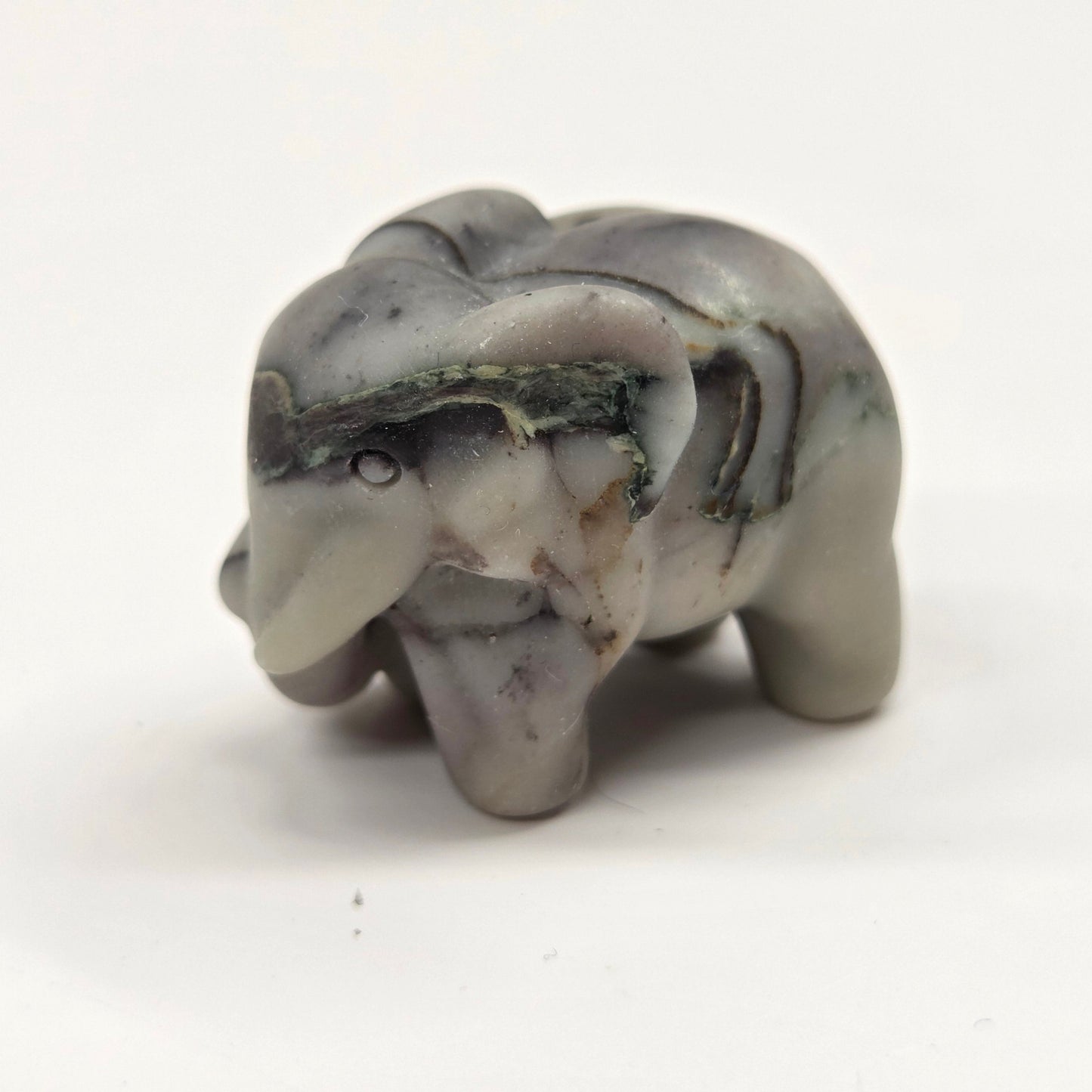 Elephant carvings - trunk down (small)