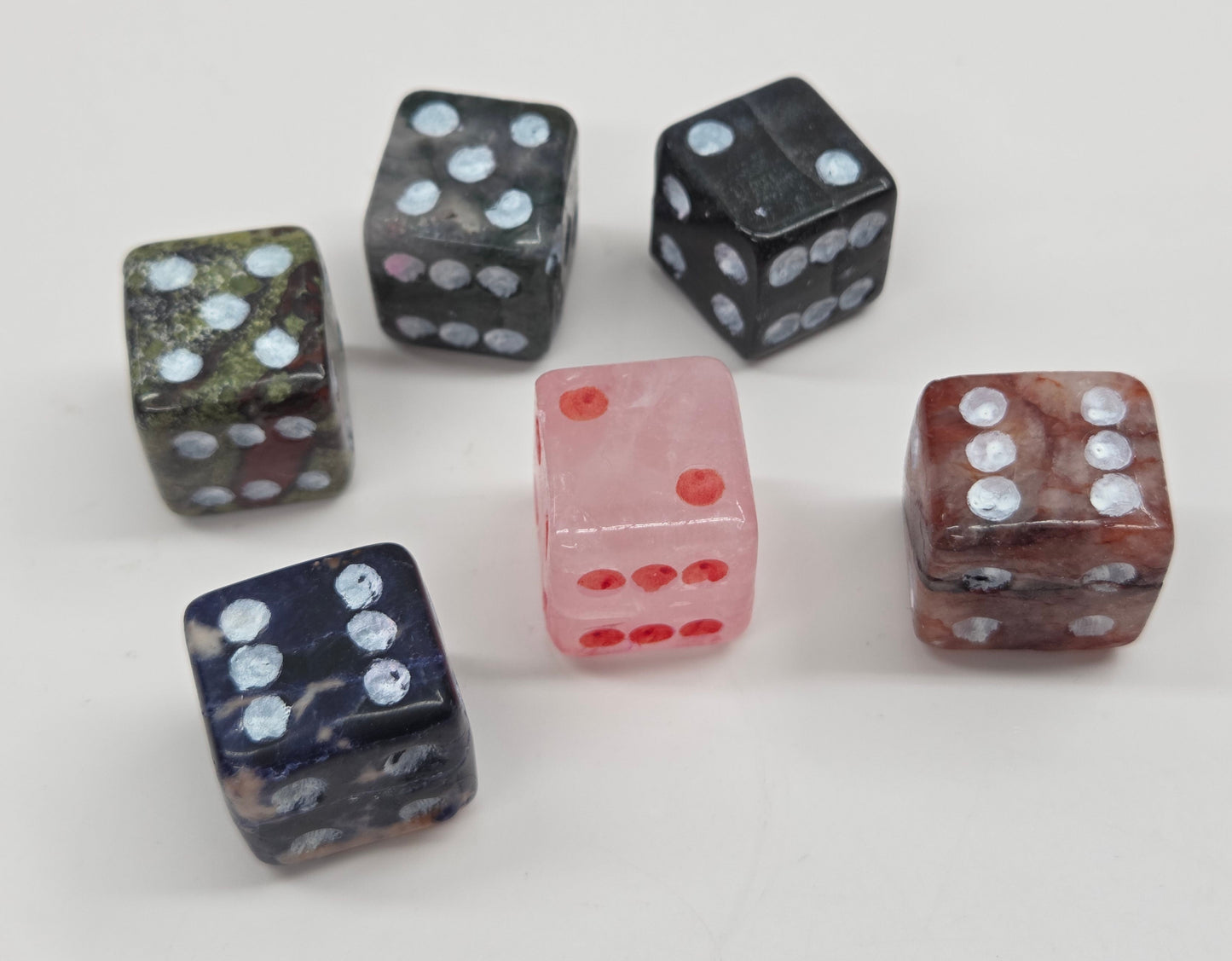 Crystal dice