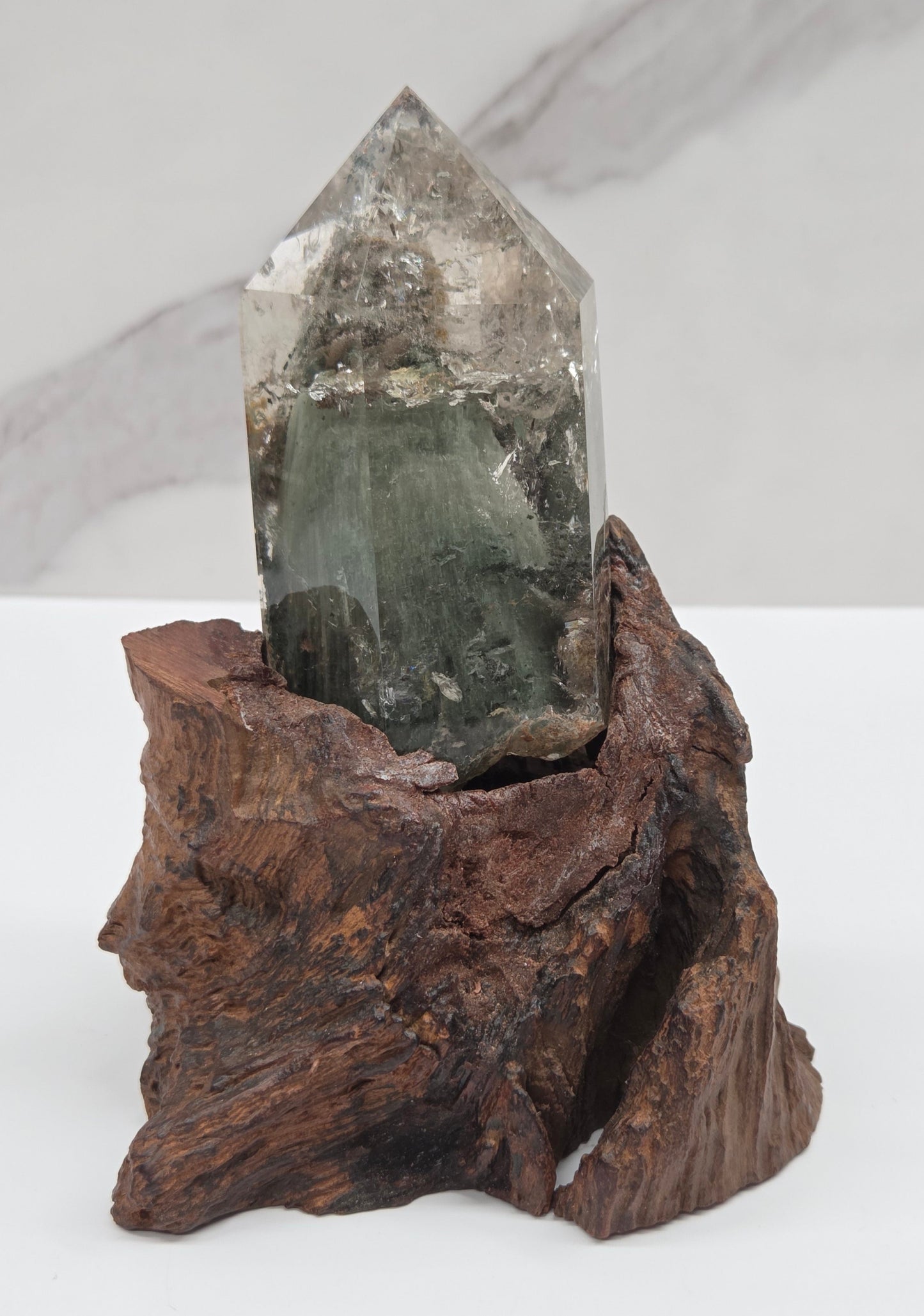 Garden Quartz statement towers on driftwood stand