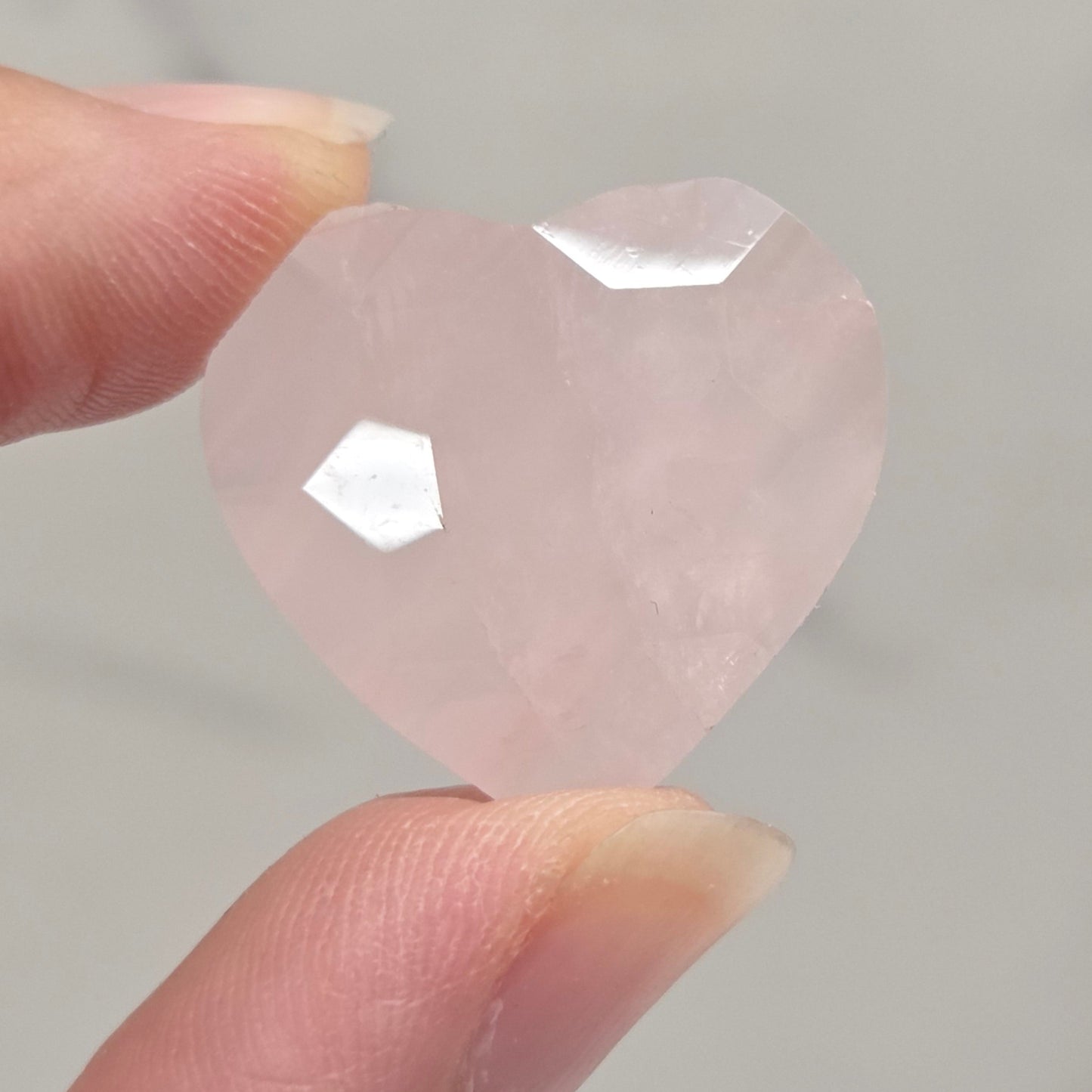 Faceted mini hearts