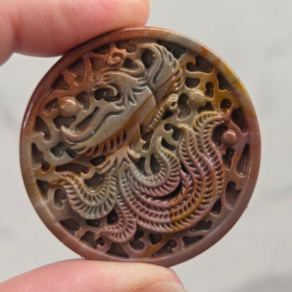 Alashan Agate mini carving - Phoenix coin