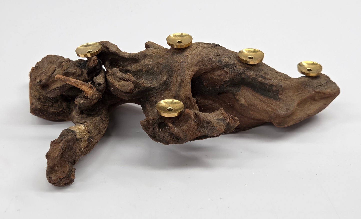Driftwood sphere holder
