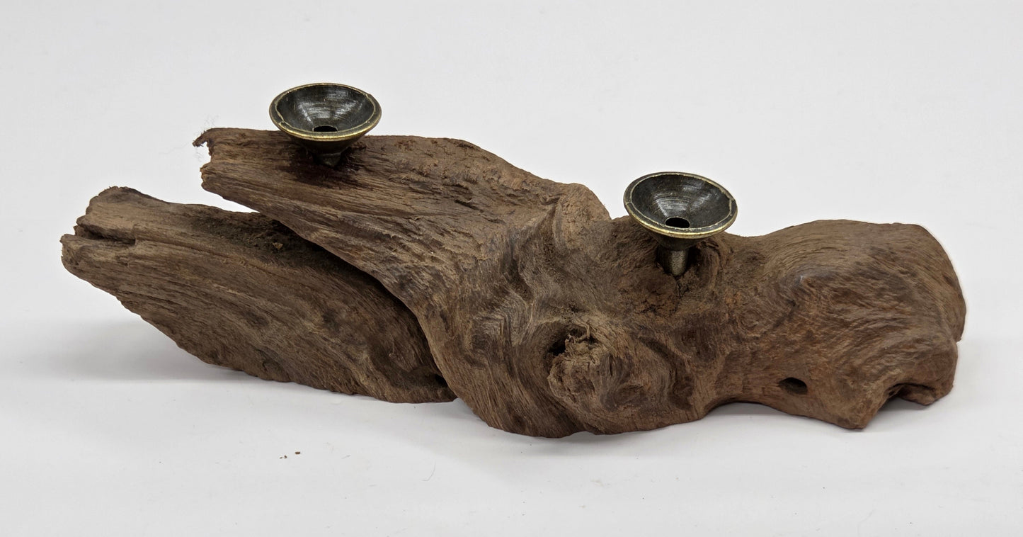 Driftwood sphere holder