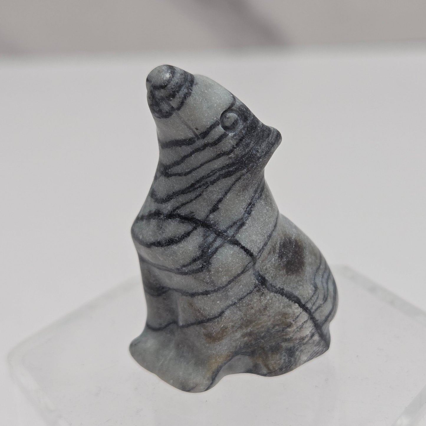 Wolf carvings (small)