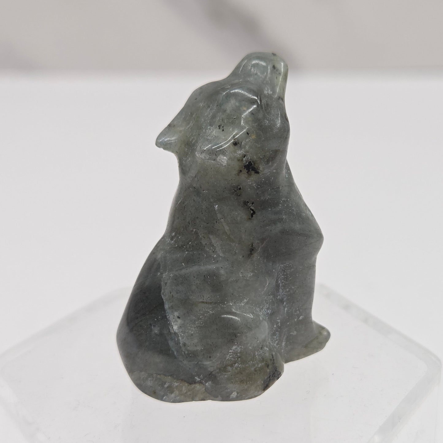 Wolf carvings (small)