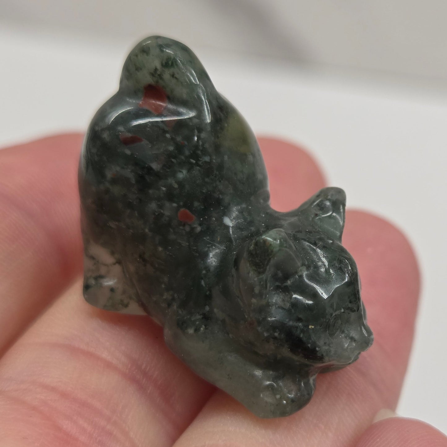 Cat/kitty carvings - playful (X-small)