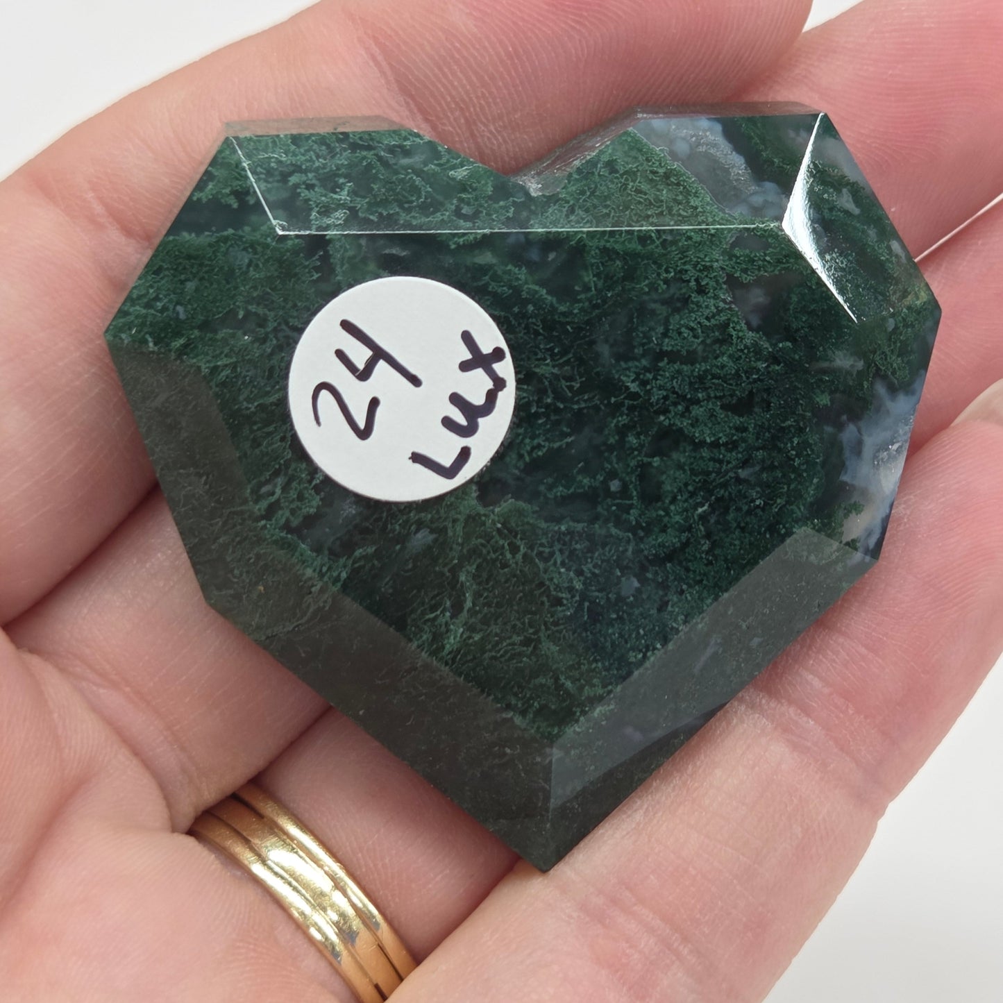 Faceted hearts