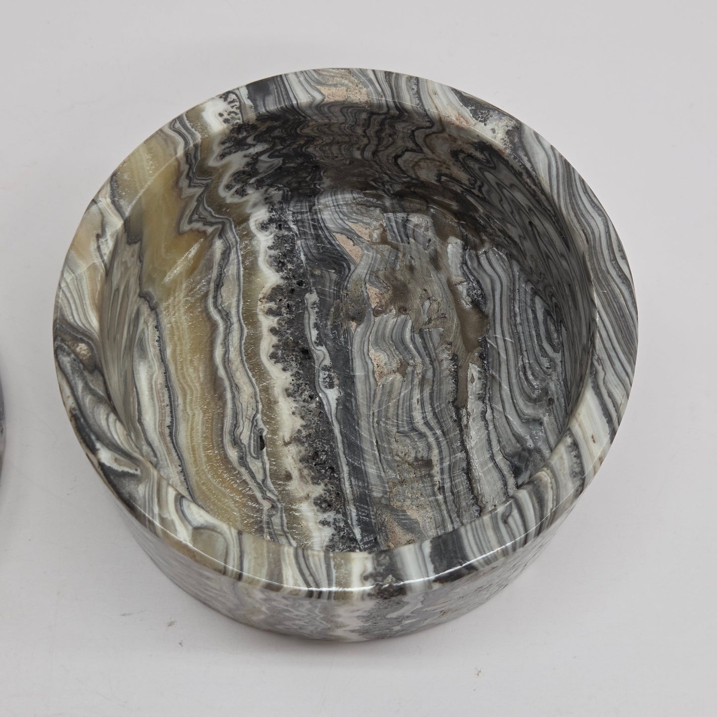 Banded Calcite box