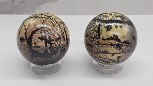 Picture Jasper sphere