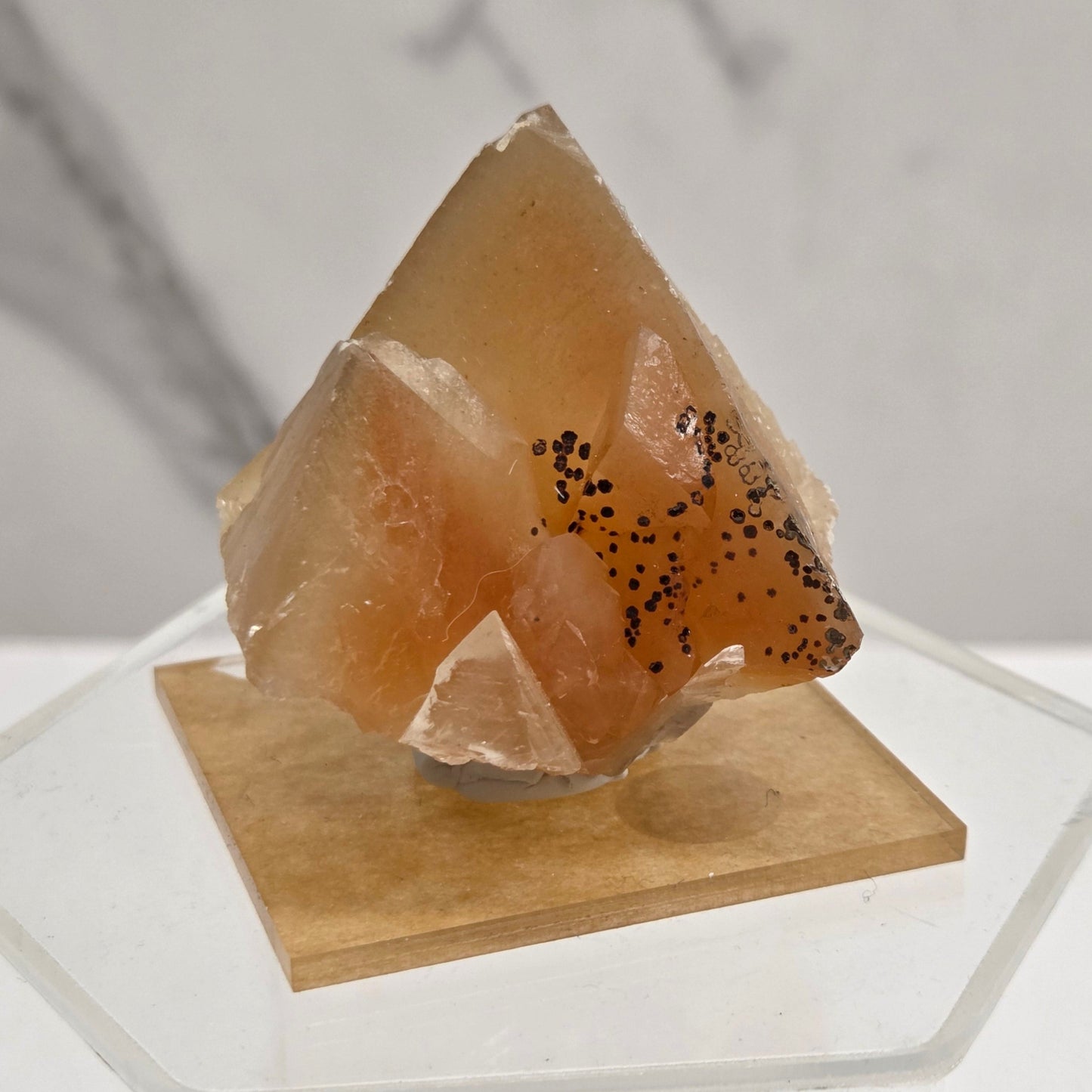 Mariposa Calcite