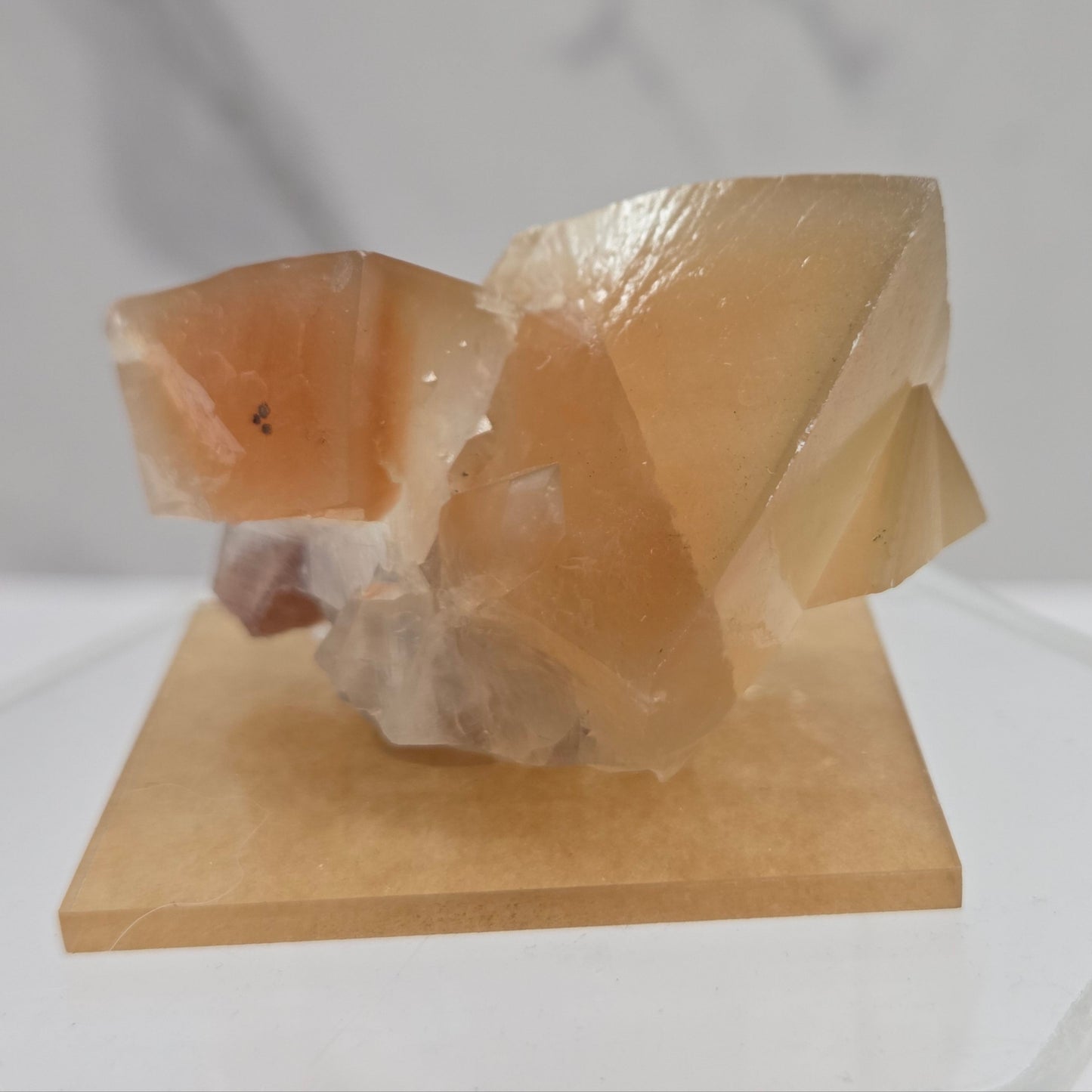 Mariposa Calcite