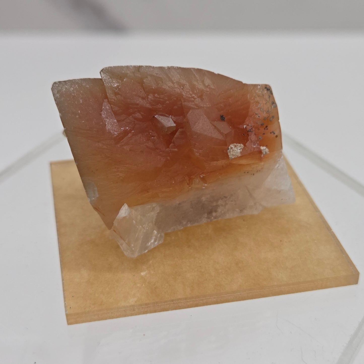 Mariposa Calcite