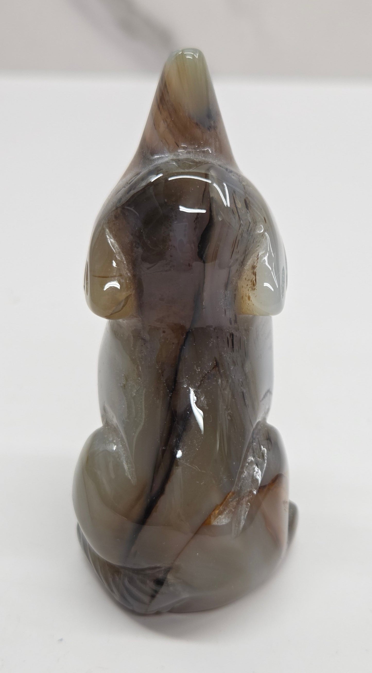 Agate wolf carving (M/L)