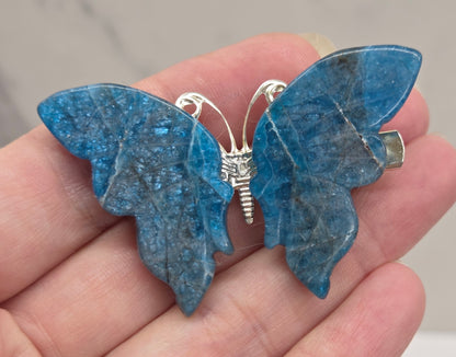 Butterfly hairpin