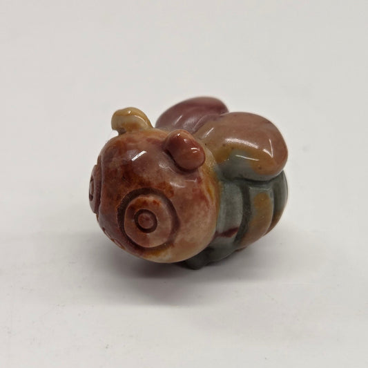 Alashan Agate mini carving - Bumblebee