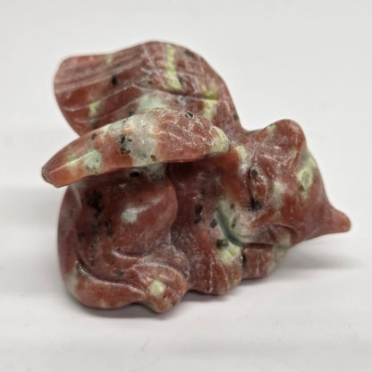 Cat/kitty carving - angel cat (L)