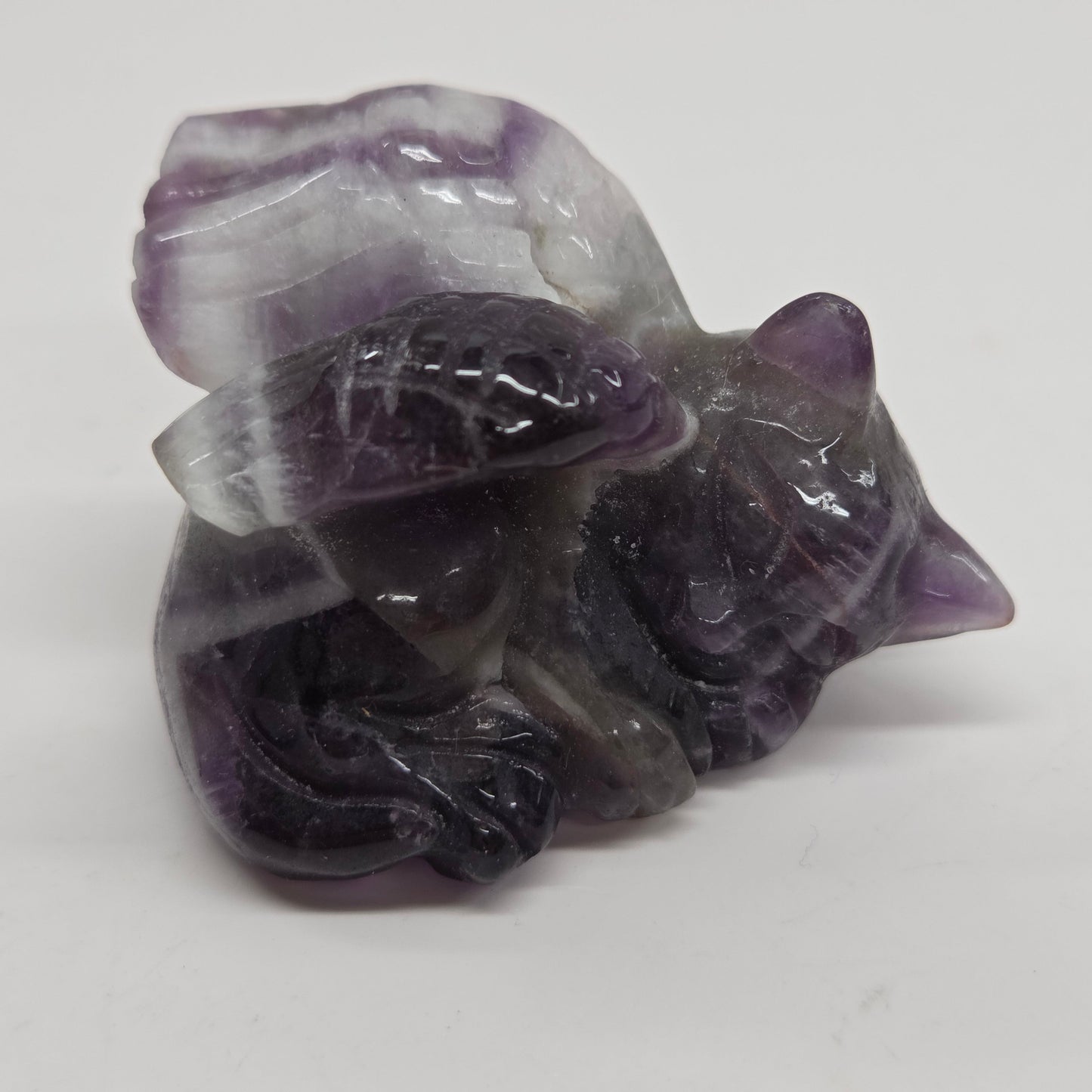 Cat/kitty carving - angel cat (L)