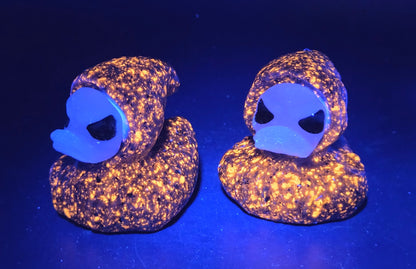 Hooded spooky duck carving