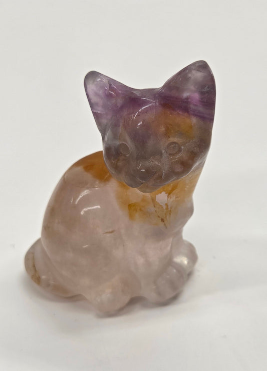 Cat/kitty carvings - side sitting (L)