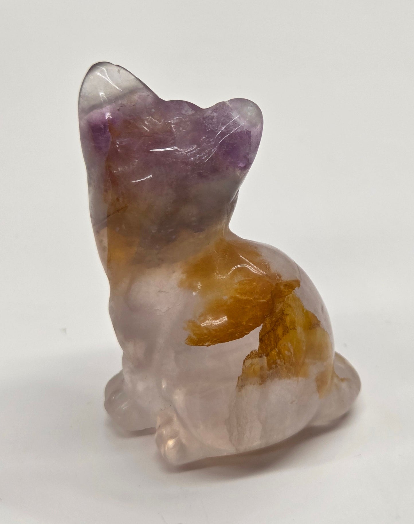 Cat/kitty carvings - side sitting (L)