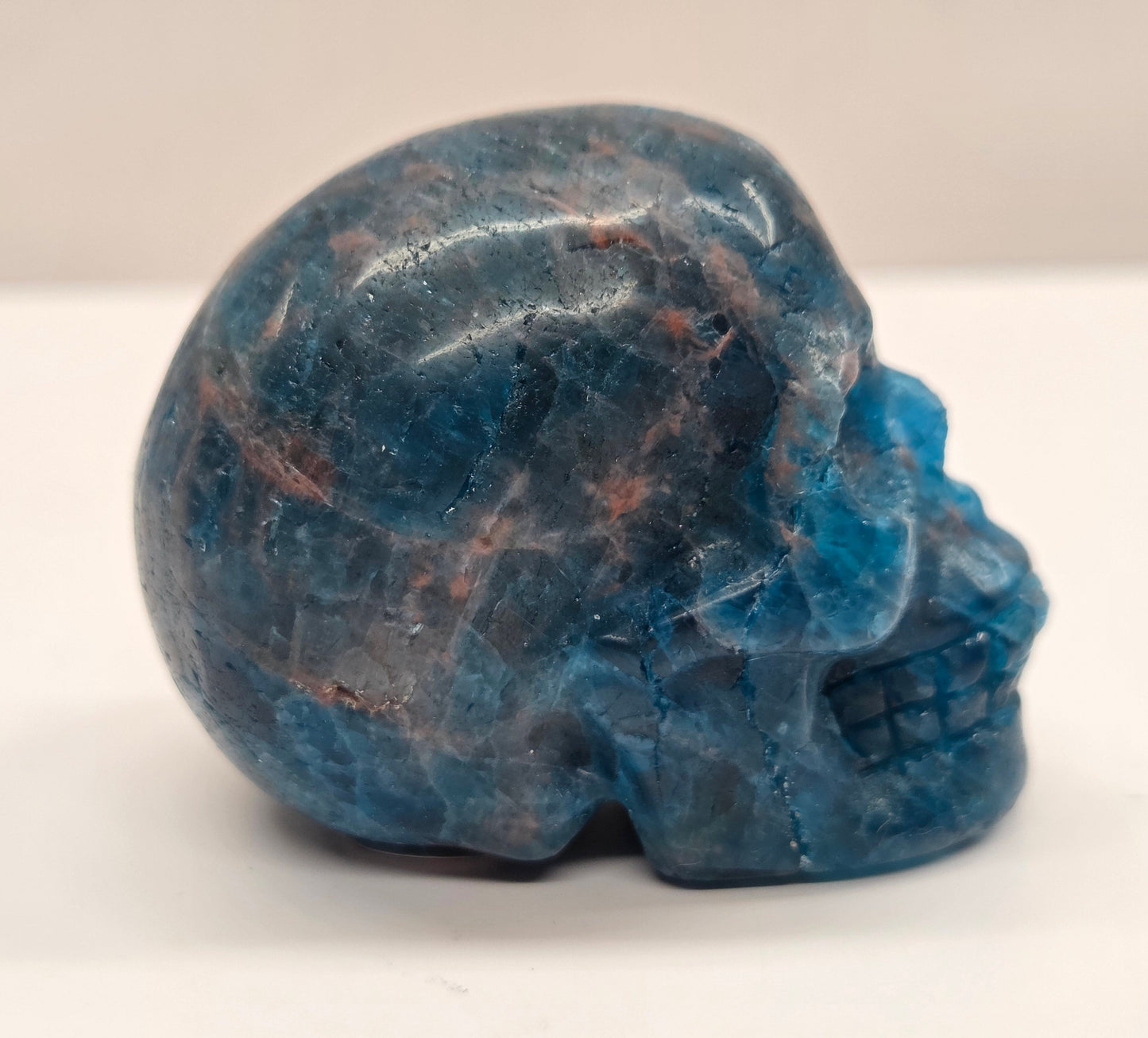 Skull medium - Blue Apatite
