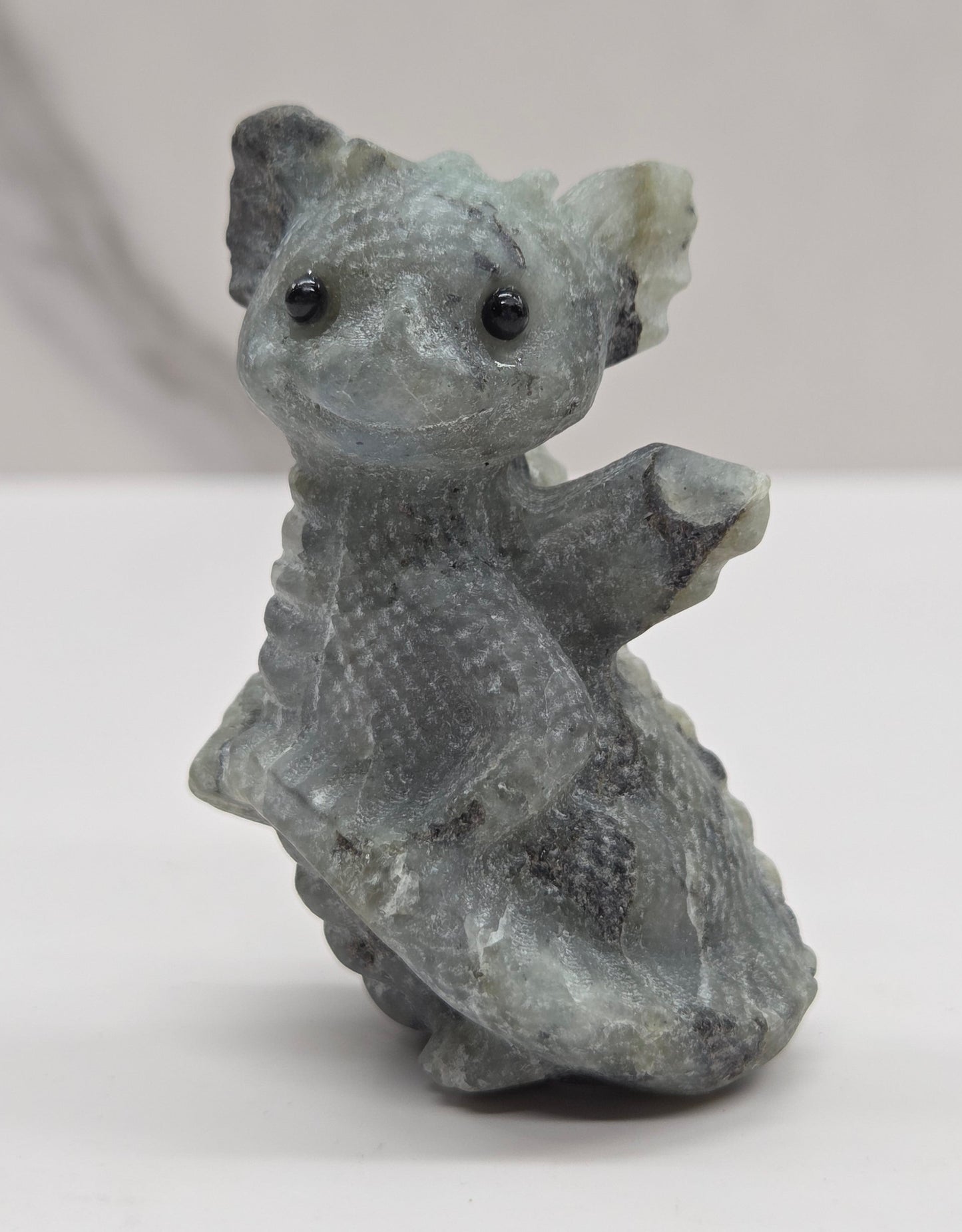 Dragon standing carving (M & L)