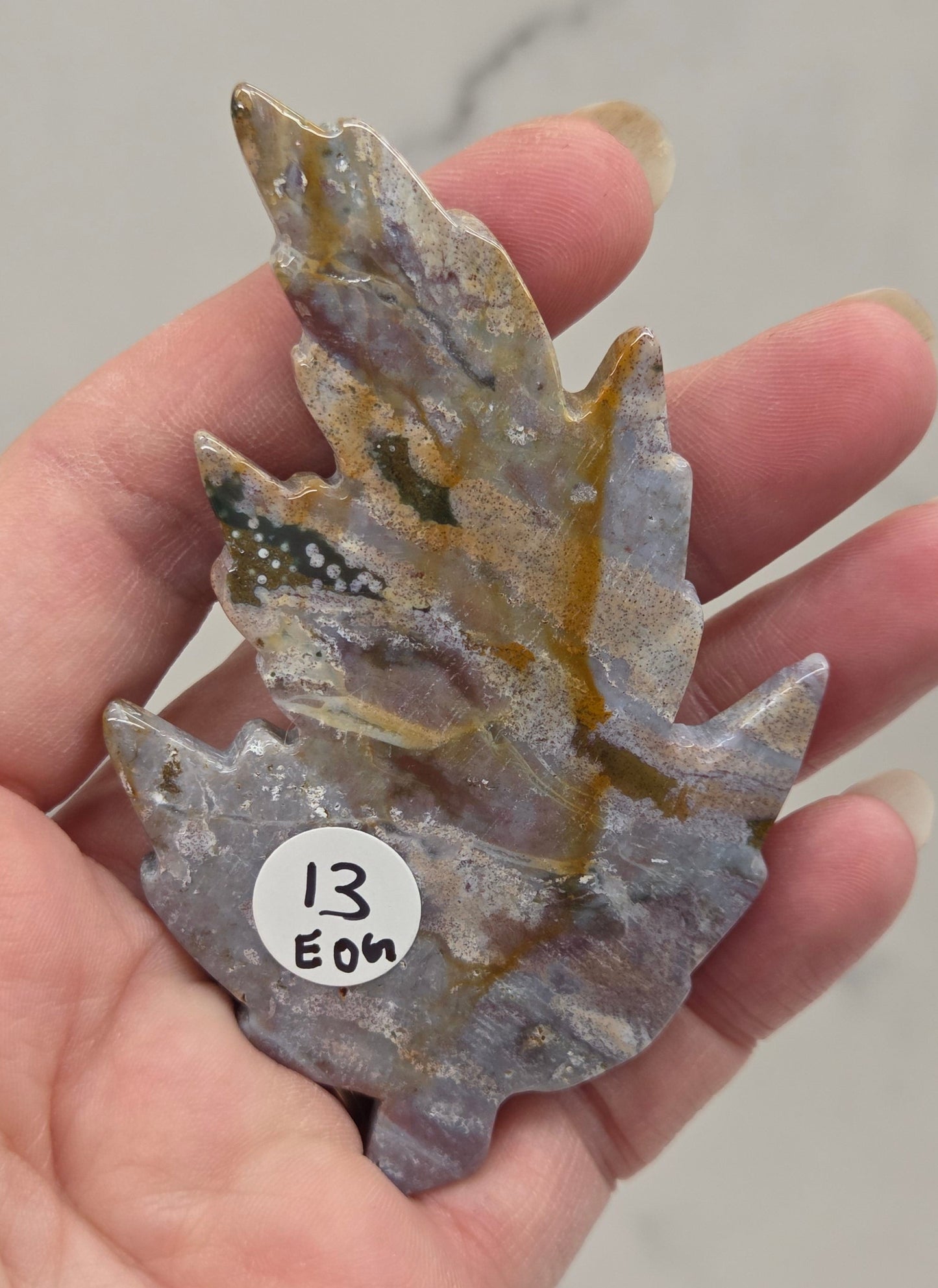 Leaf carving (large)