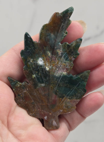 Leaf carving (large)