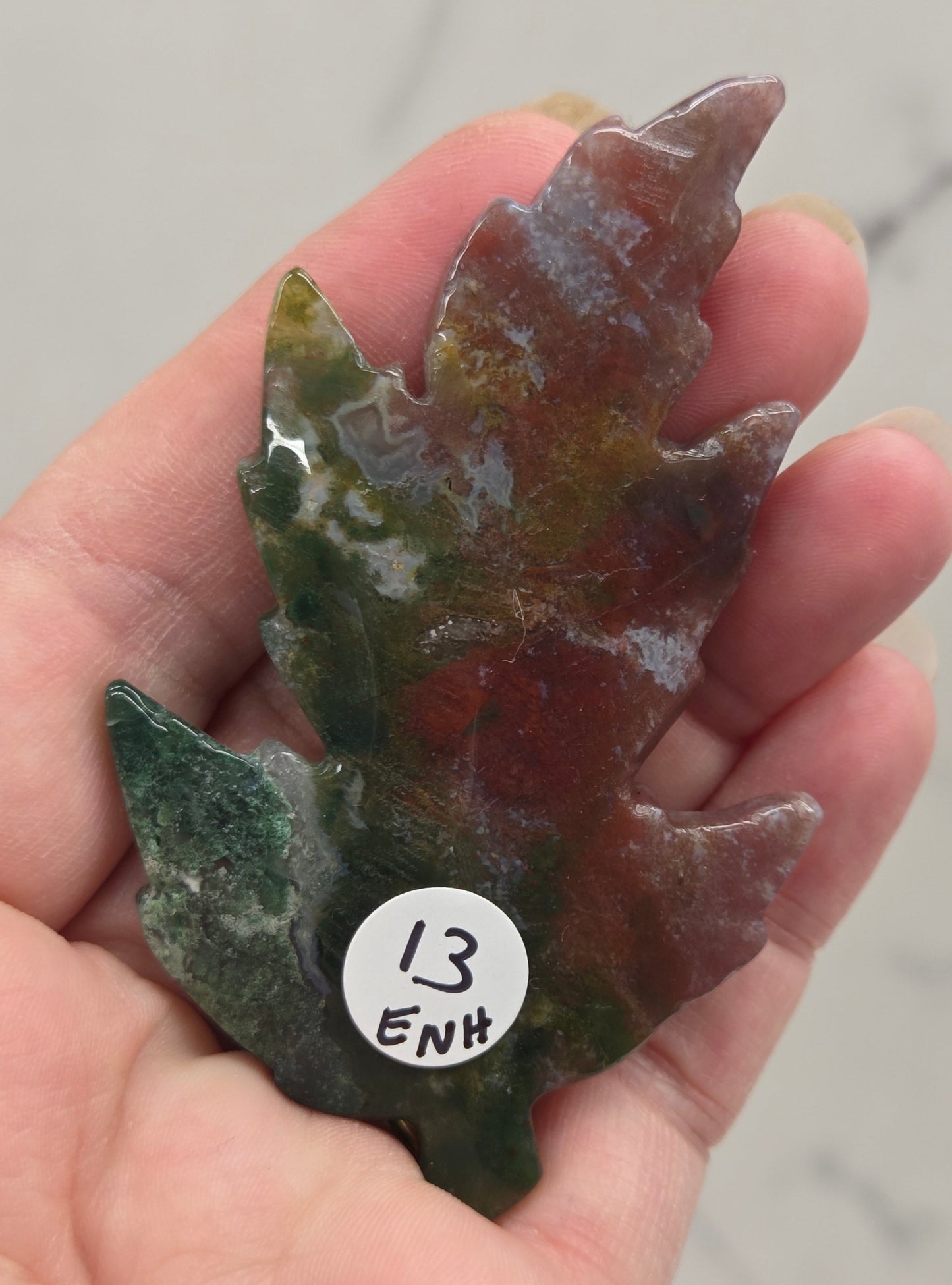 Leaf carving (large)