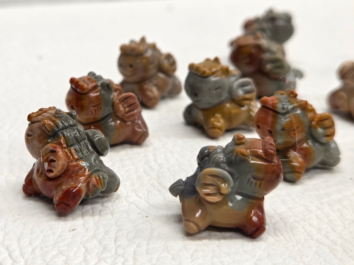 Alashan Agate mini carving - Pegasus