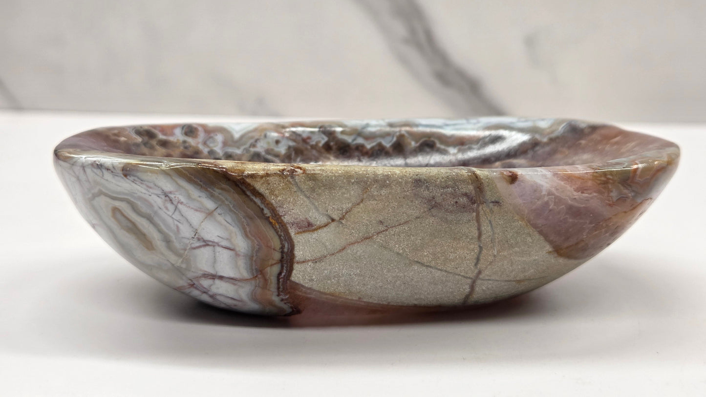 Amethyst with Agate bowl