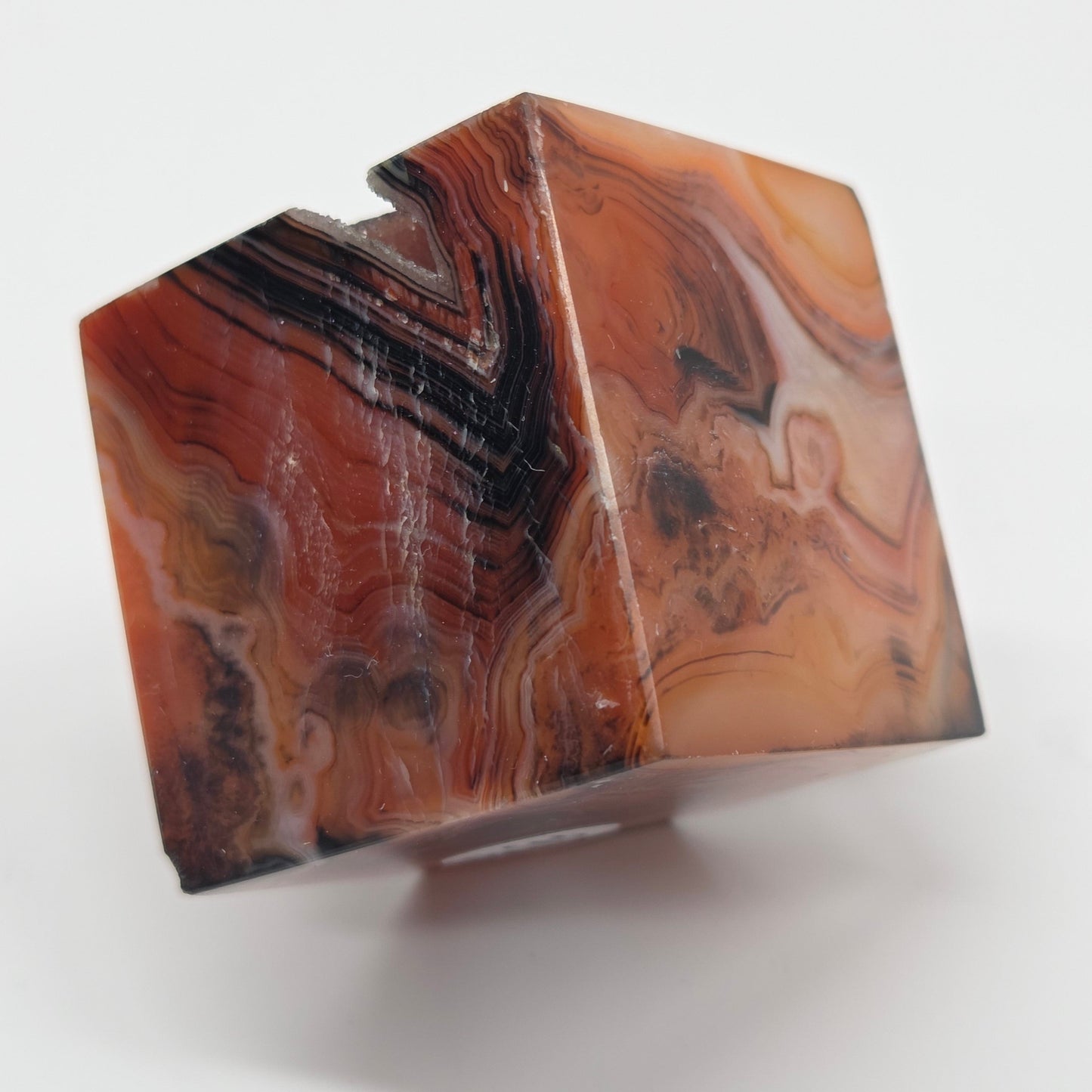 Floating cube - Sardonyx