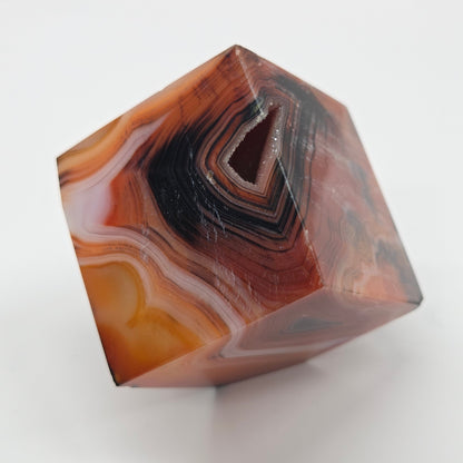 Floating cube - Sardonyx