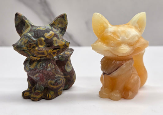 Mischievous fox carving