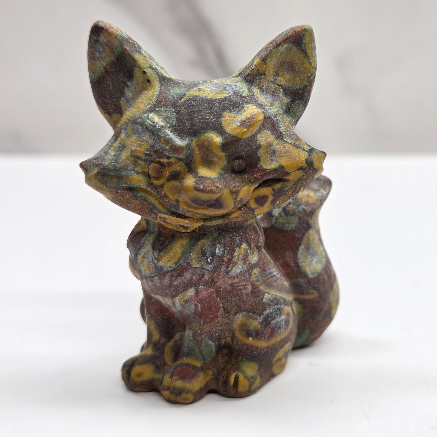 Mischievous fox carving